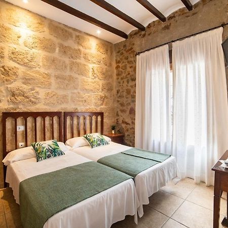 Hostal Tres Molins Jesus Pobre 외부 사진