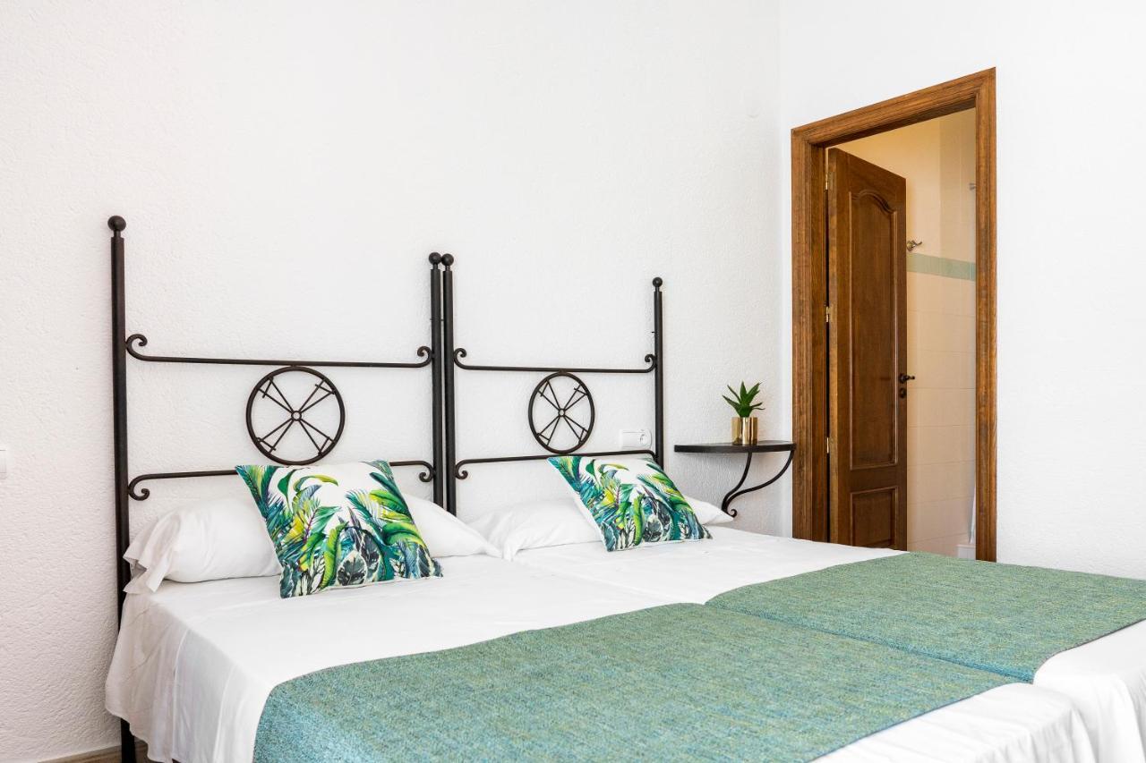 Hostal Tres Molins Jesus Pobre 외부 사진